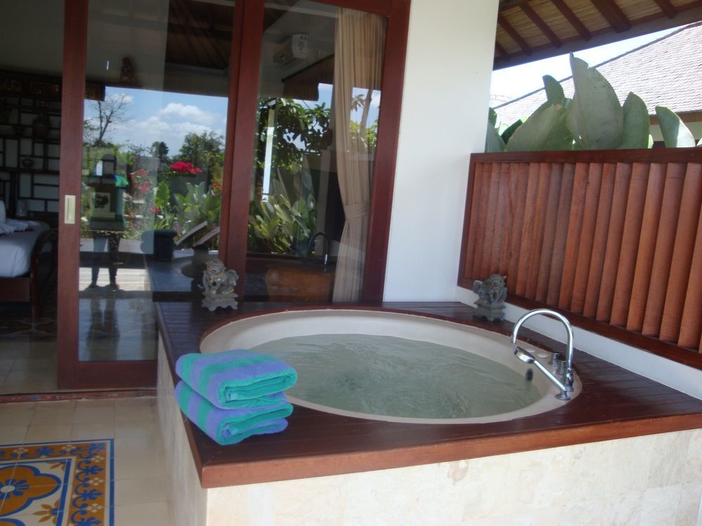 Aqua Bali Villa Canggu Exteriör bild
